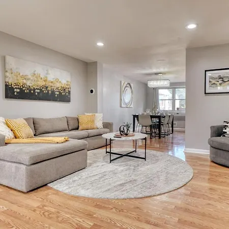 Villa Modern 3Br 2Ba Fully Stocked!
